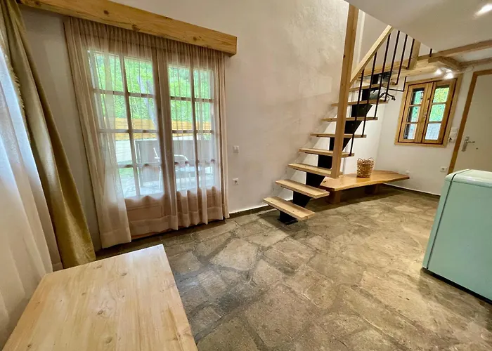 Reef Alpesi faház *