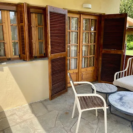 Reef Chalet Áfitos