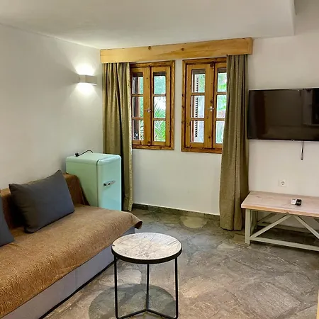 Reef Chalet